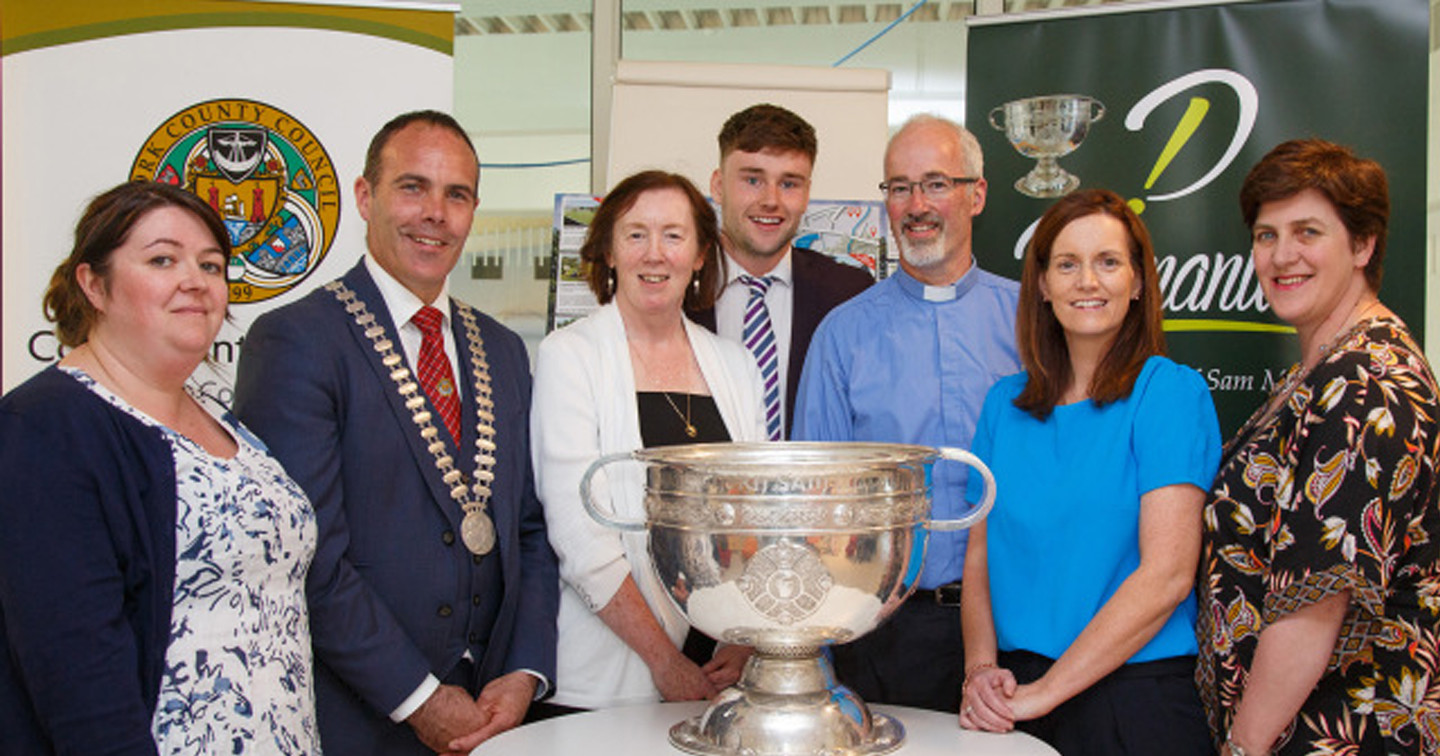 Helen O’Reilly, Chamber of Commerce, Cllr. Declan Hurley, Mayor of Co Cork, Clodagh Henehan, Divisional Manager West Cork CCC, John Power, CIT Marketing Intern, the Rev. Cliff Jeffers, Michelle Collins, CIT Placement Officer, Marie Healy, Fáilte Ireland Project Officer. 