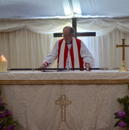 Poignant Service in Raphoe brings Bishop Good’s episcopal ministry to an end