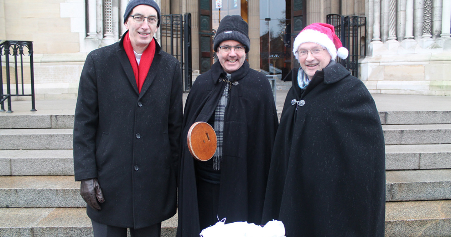 On a soggy Tuesday morning Dean Forde is joined by his Black Santa helpers Canon Stephen Lowry and Archdeacon Paul Dundas.