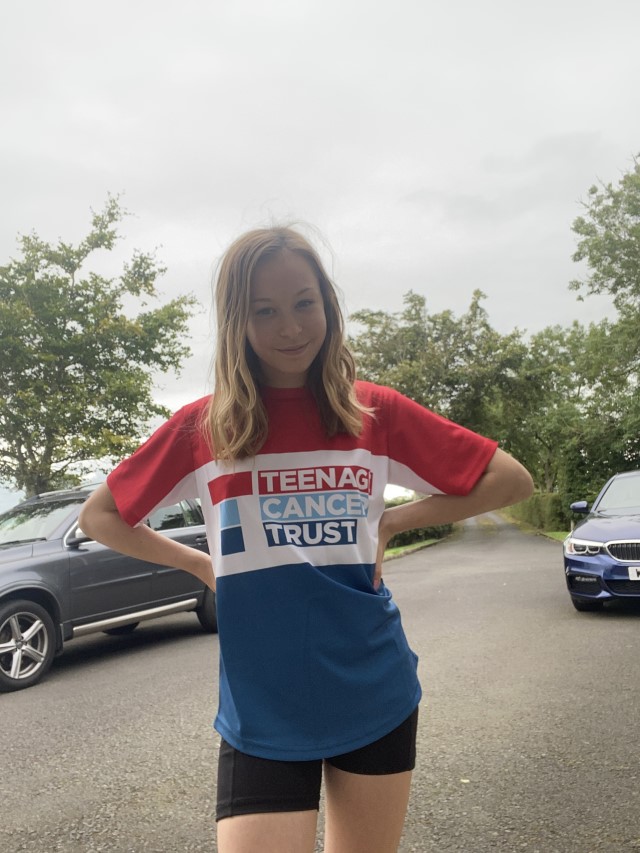 13-year-old Lauren is running 100 miles to raise funds for the Teenage Cancer Trust.