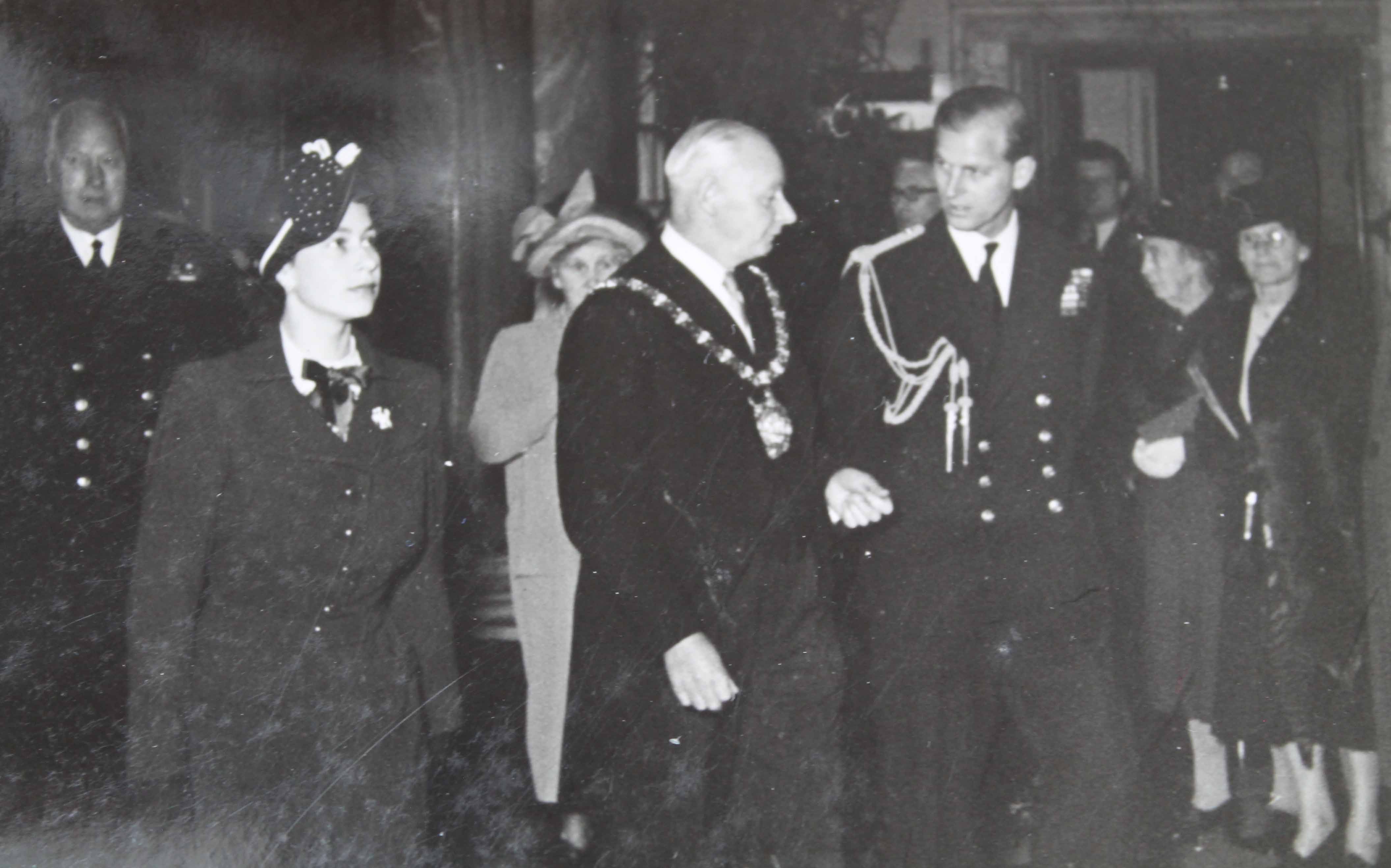 Princess Elizabeth visits Belfast City Hall, in 1949.